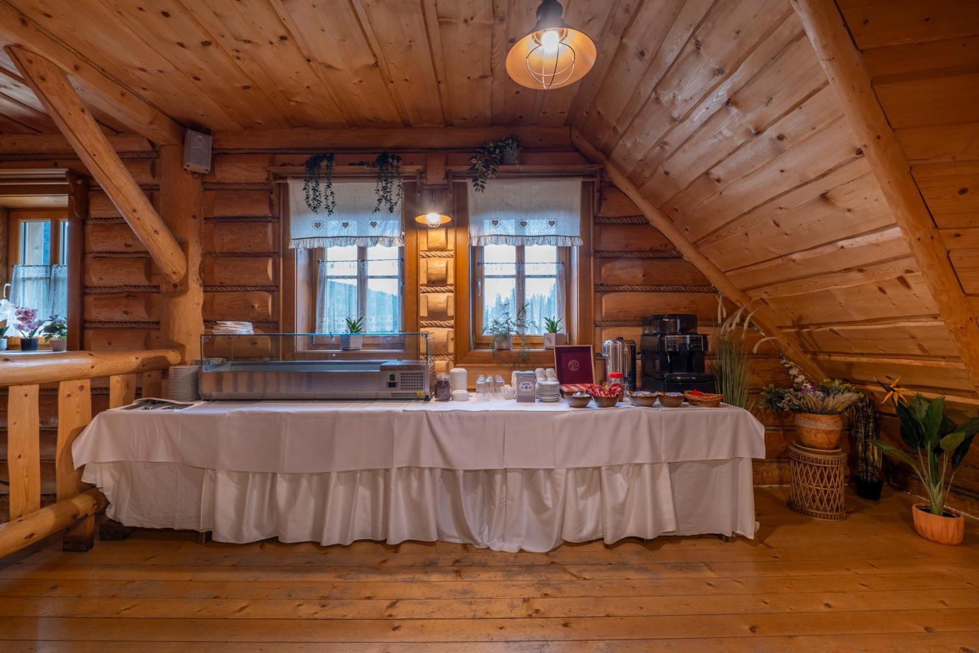 Koliba Hubertka Hotel Oravice Bagian luar foto