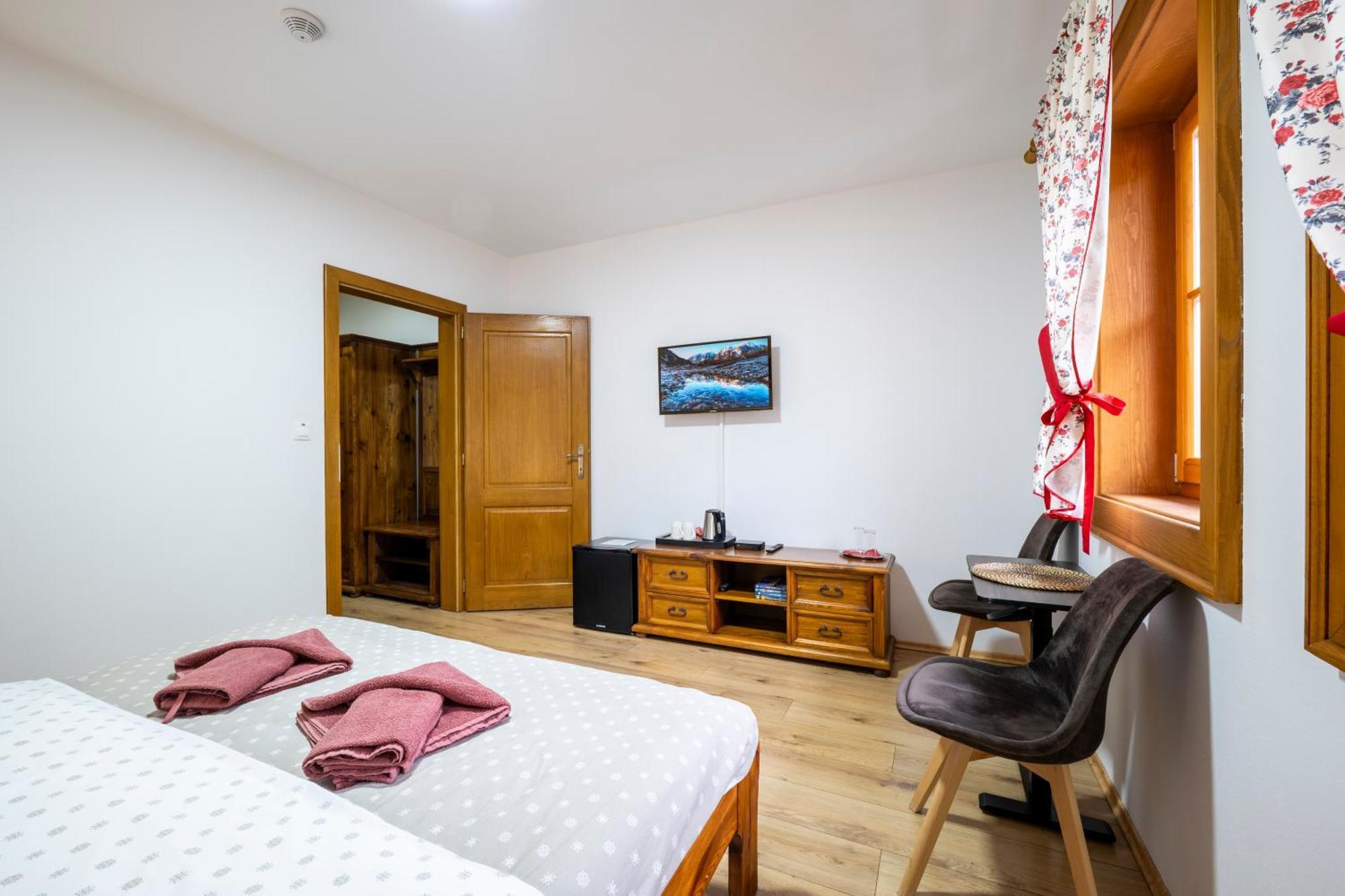 Koliba Hubertka Hotel Oravice Bagian luar foto